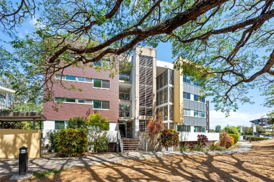 52/1-15 Sporting Drive, Thuringowa Central, Qld 4817