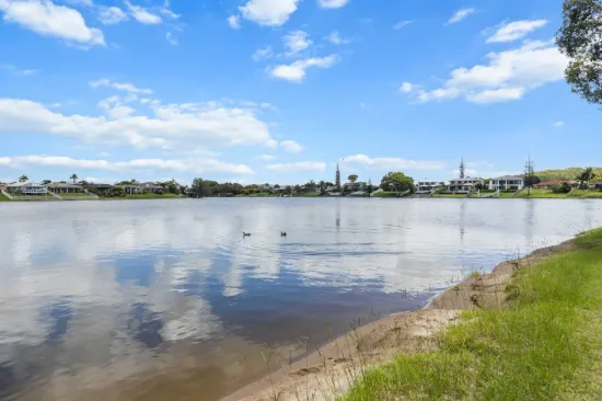 53/20-24 Barbet Place, Burleigh Waters, Qld 4220-Image