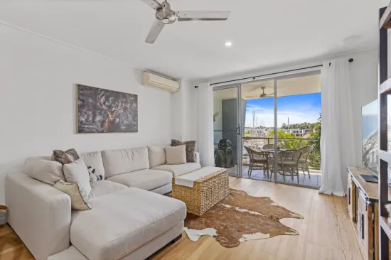 533/66 Sickle Avenue, Hope Island, Qld 4212