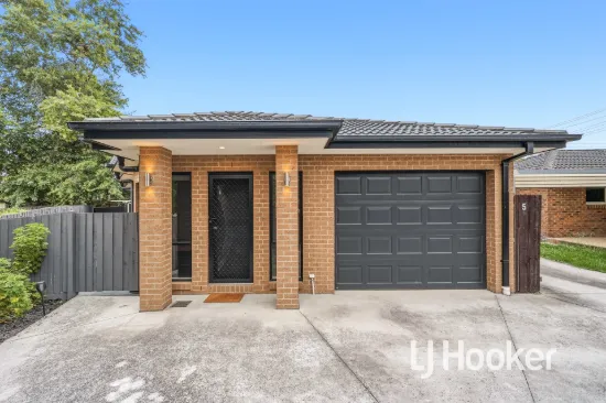 5A Strong Drive, Hampton Park, Vic 3976