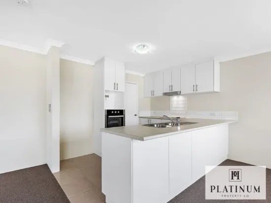 5B/11 Student Loop, Coolbellup, WA 6163