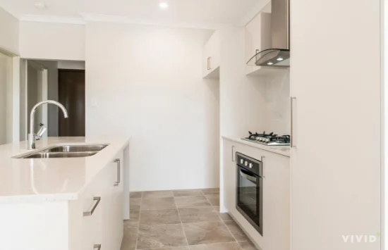 5D Bent Street, Cannington, WA 6107 - For Rent
