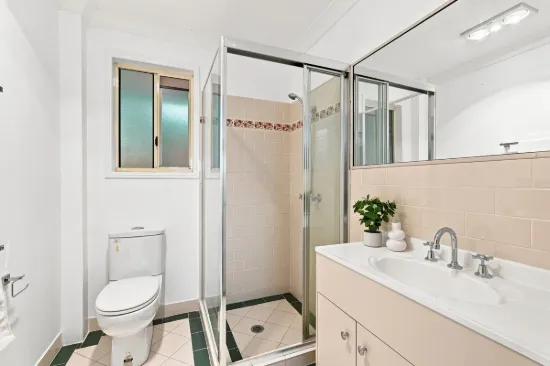 6/101-103 Whiting Street, Labrador, Qld 4215-Image