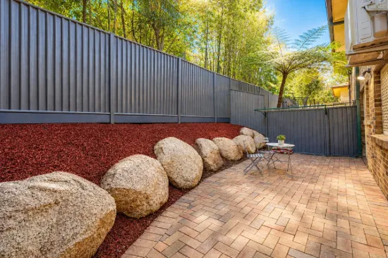 6/101-103 Whiting Street, Labrador, Qld 4215-Image