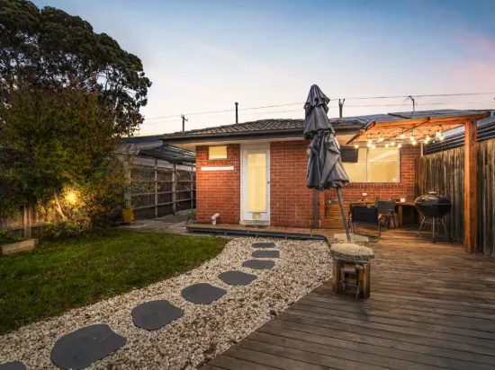 6/13 Wallarano Drive, Noble Park, Vic 3174