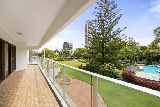 6/2 Admiralty Drive, Surfers Paradise, Qld 4217