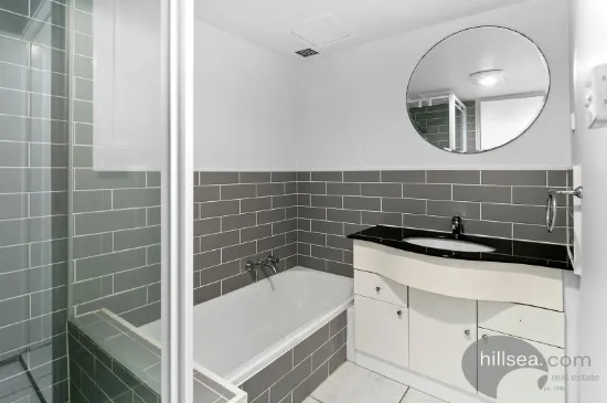 6/20 Whiting Street, Labrador, Qld 4215-Image