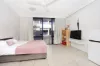 6/2877 Gold Coast Highway, Surfers Paradise, Qld 4217-Image