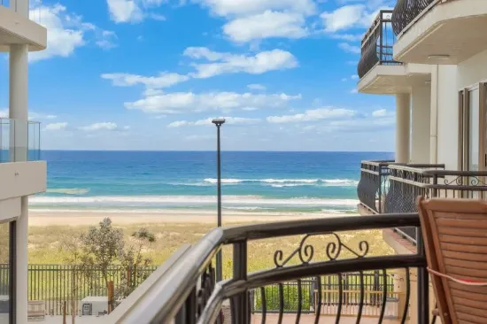 6/311 Golden Four Drive, Bilinga QLD 4225-Image