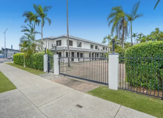 6/350-354 Sheridan Street, Cairns North QLD 4870-Image