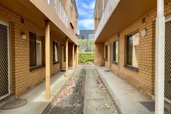 6/43 Noble Street, Newtown, Vic 3220 - For Rent
