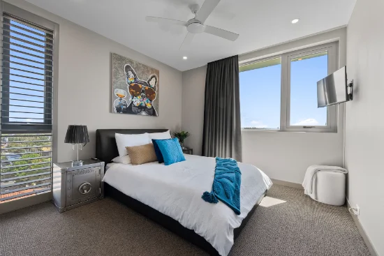 6/446 Marine Parade, Biggera Waters, Qld 4216-Image