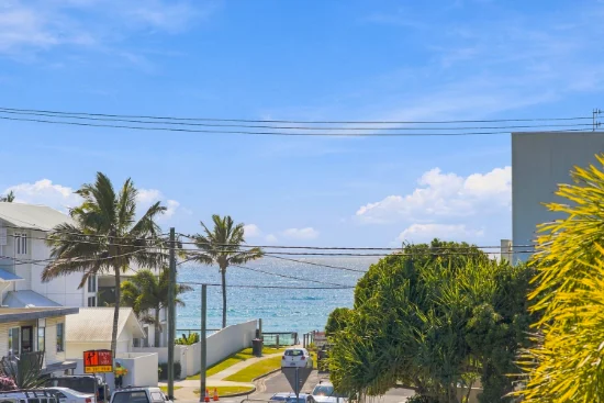 6/6 Ninth Avenue, Palm Beach, Qld 4221