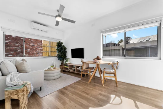 6/70 Beach Road, Mentone, Vic 3194