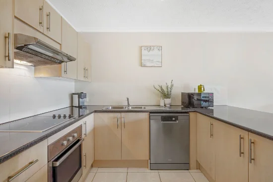 6/88 Stanhill Drive, Surfers Paradise, Qld 4217-Image