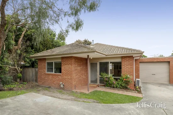 6 Aaron Place, Kilsyth, Vic 3137