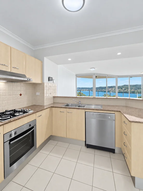 603/97-99 John Whiteway Drive, Gosford, NSW 2250