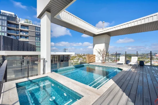 607/148 Logan Road, Woolloongabba, Qld 4102-Image