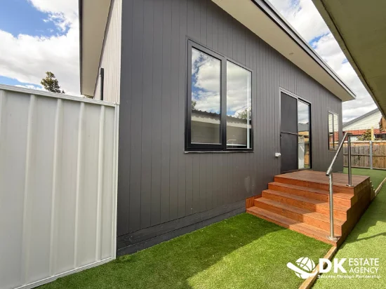 62A Rosamond Road, Maribyrnong, Vic 3032 - For Rent