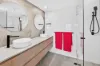 65/15 Victoria Avenue, Broadbeach QLD 4218-Image