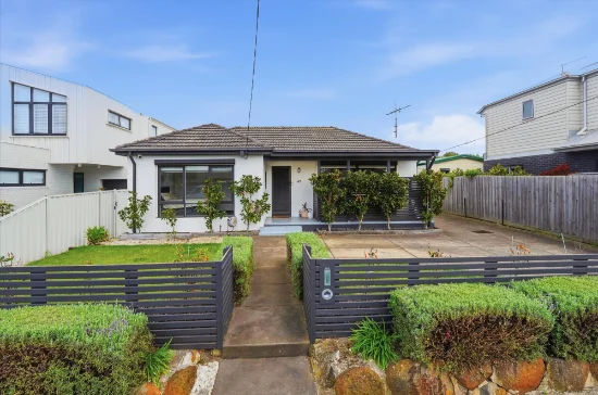 67 GRIEVE PARADE, Altona, Vic 3018 - For Rent