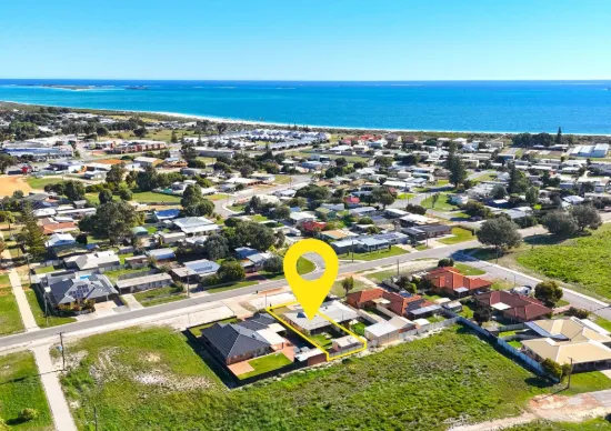 6A Hasting Street, Jurien Bay, WA 6516
