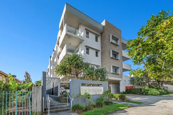 7/101 Pohlman Street, Southport, Qld 4215