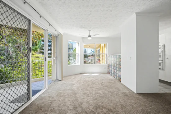 7/166 Surf Parade, Broadbeach, Qld 4218