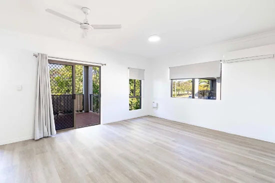 7/2-4 Macrossan St, South Townsville, Qld 4810-Image