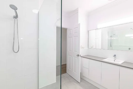 7/2-4 Macrossan St, South Townsville, Qld 4810-Image