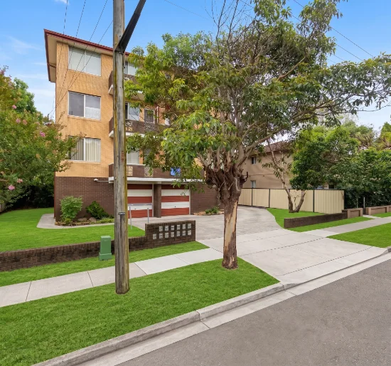 7/25-27 Fourth Avenue, Campsie NSW 2194 - For Rent