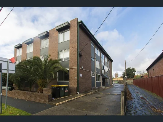 7/262  Barkly Street, Fitzroy North, Vic 3068 - For Rent