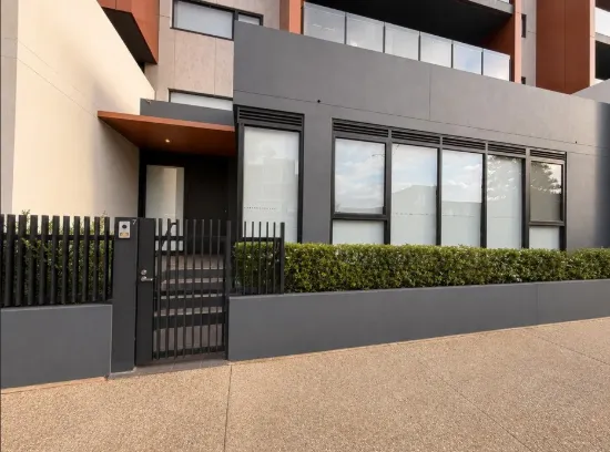 7/50 Catamaran Drive, Werribee South, Vic 3030