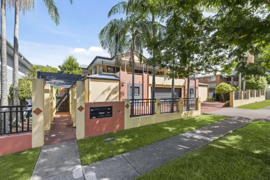 7/85-87 Victoria Terrace, Greenslopes, Qld 4120