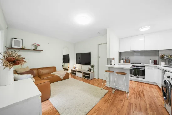 7/9 Currie Street, Jolimont, WA 6014