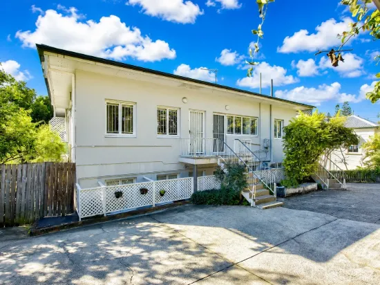 7/9 Lockhart Street, Woolloongabba, Qld 4102