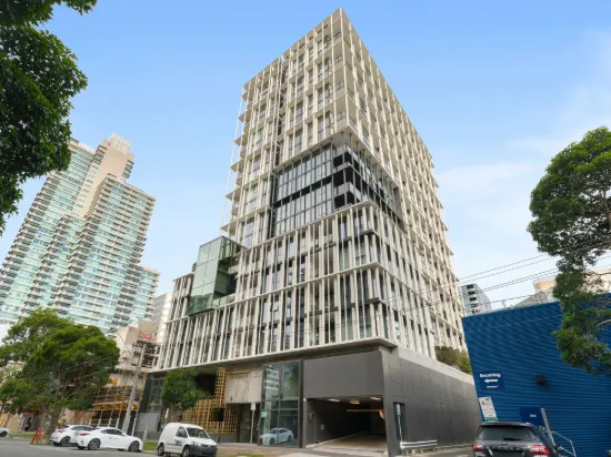704/41-44 Bank Street, South Melbourne, Vic 3205