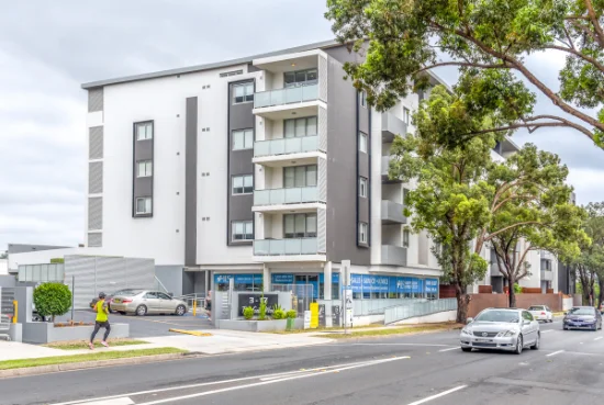75/3-17 Queen Street, Campbelltown, NSW 2560