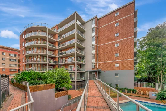 76/14-18 College Crescent, Hornsby, NSW 2077
