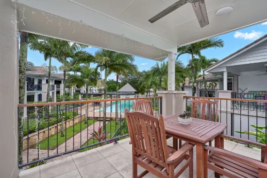 78/1-15 Robson Street, Mooroobool, Qld 4870