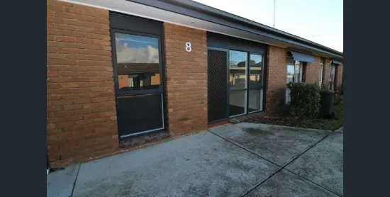 8/1 Holyrood Avenue, Newtown, Vic 3220