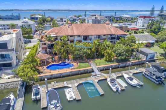 8/12 Canal Avenue, Runaway Bay, Qld 4216-Image