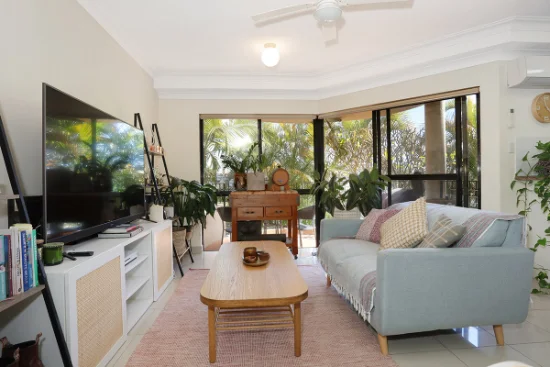 8/12 Canal Avenue, Runaway Bay, Qld 4216-Image