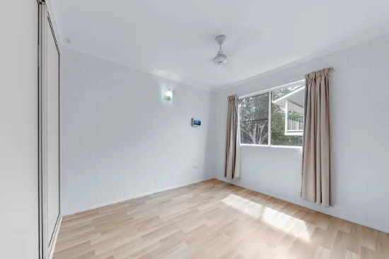 8/14 Island Drive, Cannonvale QLD 4802-Image