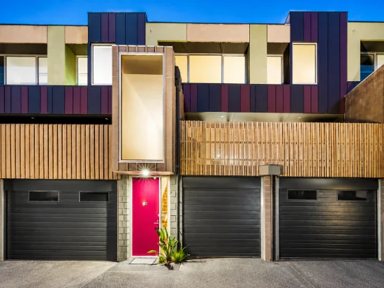 8/15-17 Railway Road, Blackburn, Vic 3130