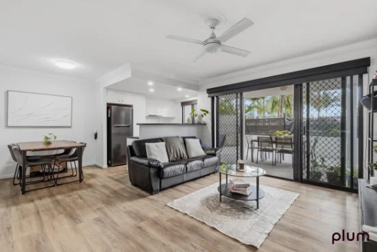 8/182 Carmody Road, St Lucia, Qld 4067