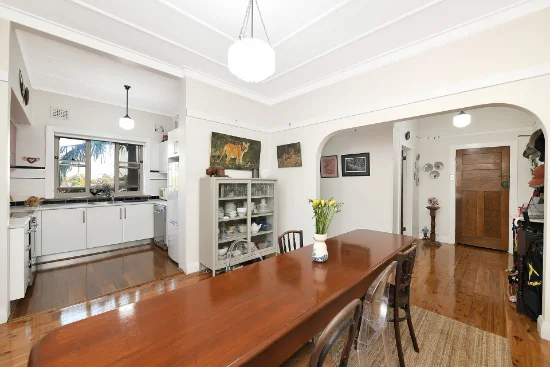 8/2 Croydon Avenue, Croydon, NSW 2132