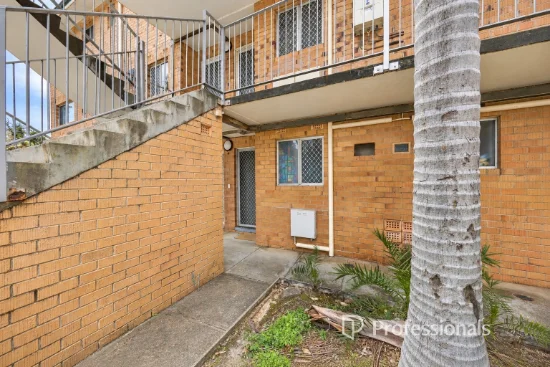 8/2 Rand Court, Withers, WA 6230