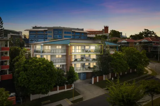 8/20 Rainey Street, Chermside QLD 4032-Image