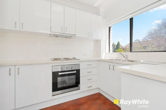 8/23 Warialda Street, Kogarah NSW 2217 - For Rent